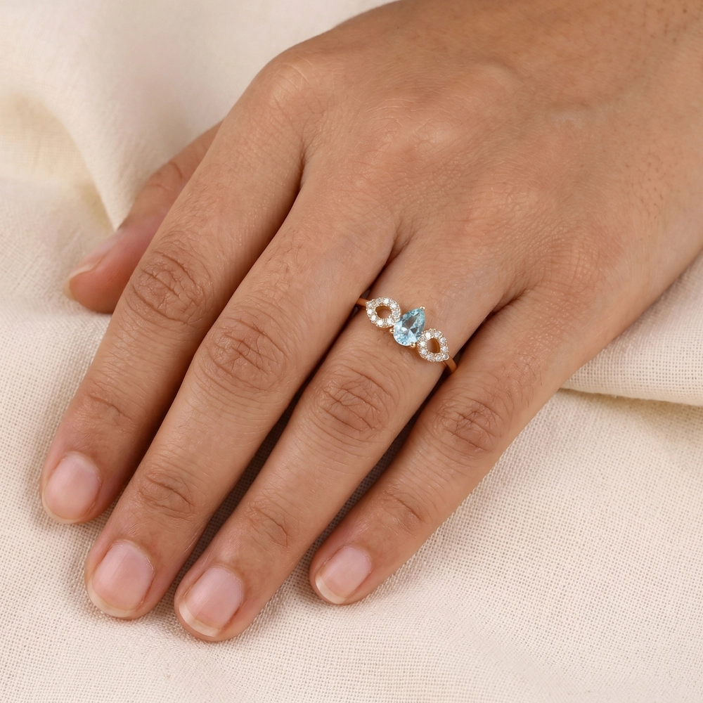 9Kt Gold Ring With Lab Grown Diamond And Paraiba Tourmaline