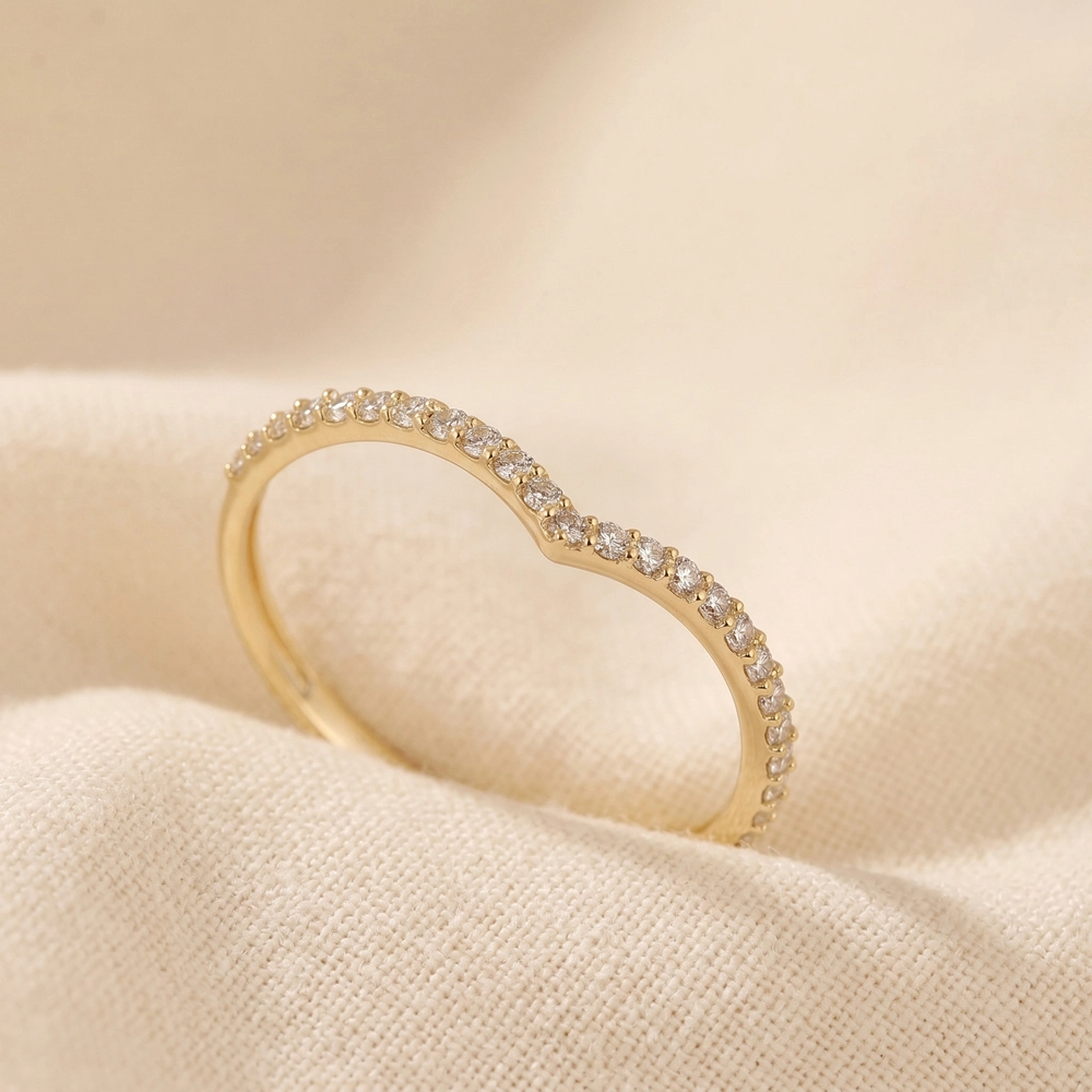 Handcrafted 9Kt Gold Ring Bulk With Lab Grown Diamond Handcrafted 9Kt Gold Ring Bulk With Lab Grown Diamond