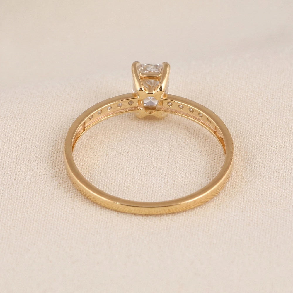 Handcrafted Gold Ring With Igi Certified Lab Grown Diamond Handcrafted Gold Ring With Igi Certified Lab Grown Diamond