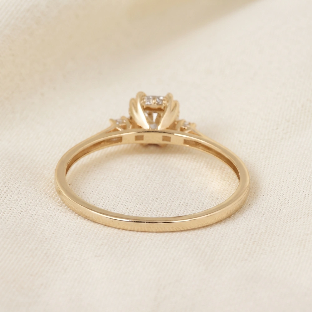 Handcrafted Yellow Gold Solitaire Ring With Lab Diamond Handcrafted Yellow Gold Solitaire Ring With Lab Diamond