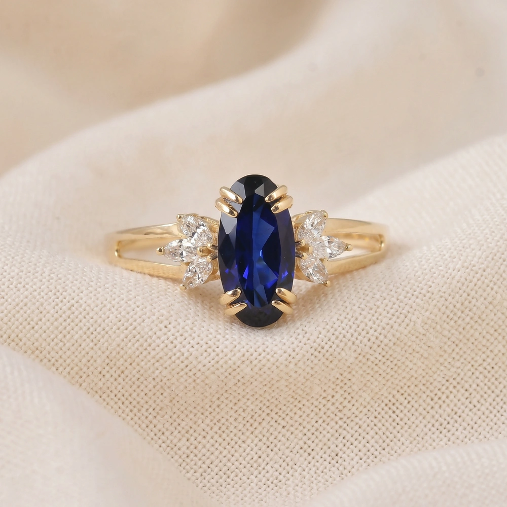 9Kt Yellow Gold Ring Lab Diamond And Royal Blue Sapphire 9Kt Yellow Gold Ring Lab Diamond And Royal Blue Sapphire