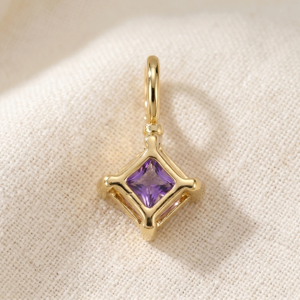 9KT Yellow Gold Square Lab Grown Alexandrite Gemstone Charm 9KT Yellow Gold Square Lab Grown Alexandrite Gemstone Charm