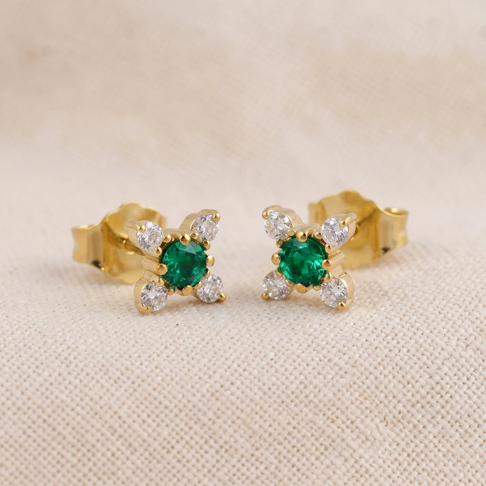 Lab Grown Diamond Columbia Emerald Earrings in 14kt Gold Lab Grown Diamond Columbia Emerald Earrings in 14kt Gold