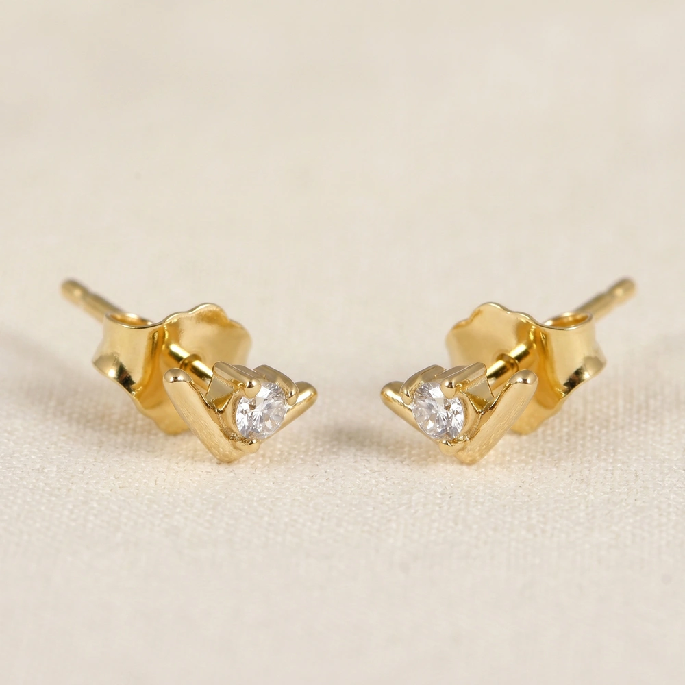 Factory Direct 14Kt Gold Studs with Lab Grown Diamond