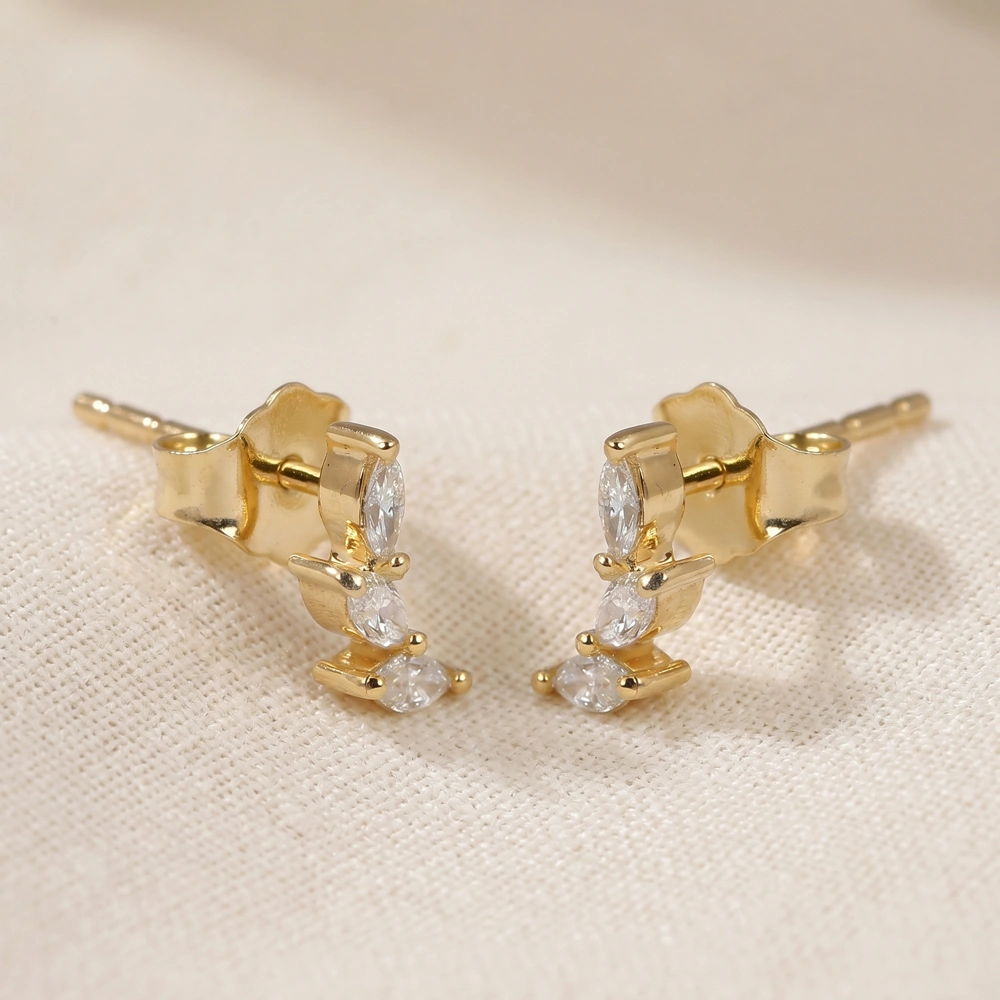 Elegant Solid Gold Earrings with Lab Grown Diamond