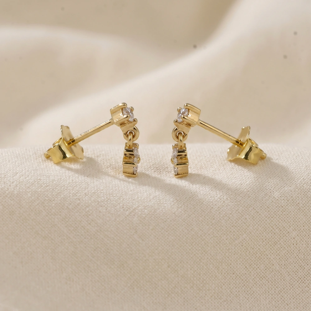 9 Kt Gold Earrings Production with Lab Grown Diamond 9 Kt Gold Earrings Production with Lab Grown Diamond