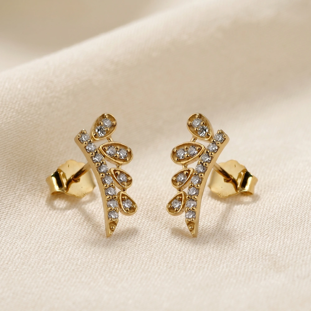 9 Kt Yellow Gold Earrings Production with Lab Grown Diamond 9 Kt Yellow Gold Earrings Production with Lab Grown Diamond