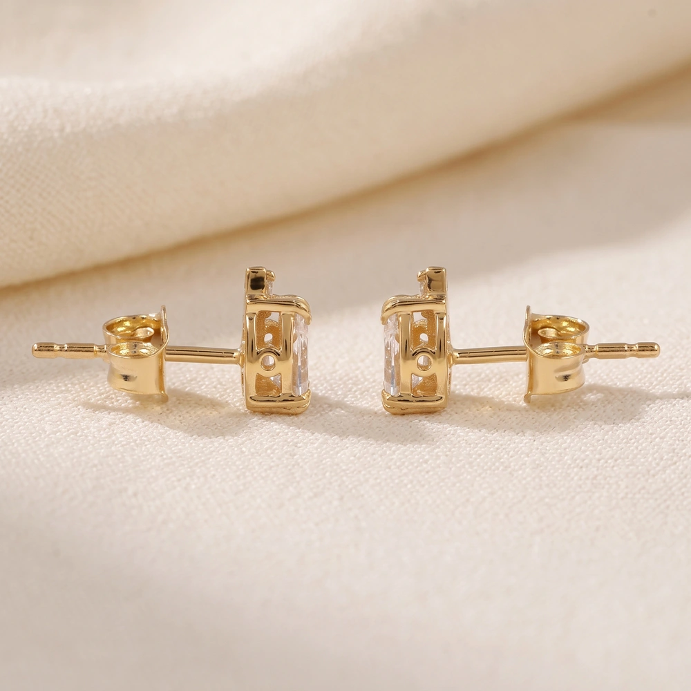 Lab Grown Diamond 9Kt Yellow Gold Earrings Production Lab Grown Diamond 9Kt Yellow Gold Earrings Production