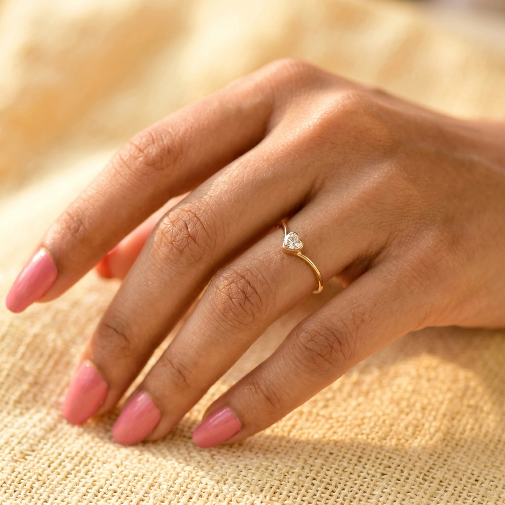 10Kt Solid Yellow Gold Delicate Ring with Lab Grown Diamond 10Kt Solid Yellow Gold Delicate Ring with Lab Grown Diamond