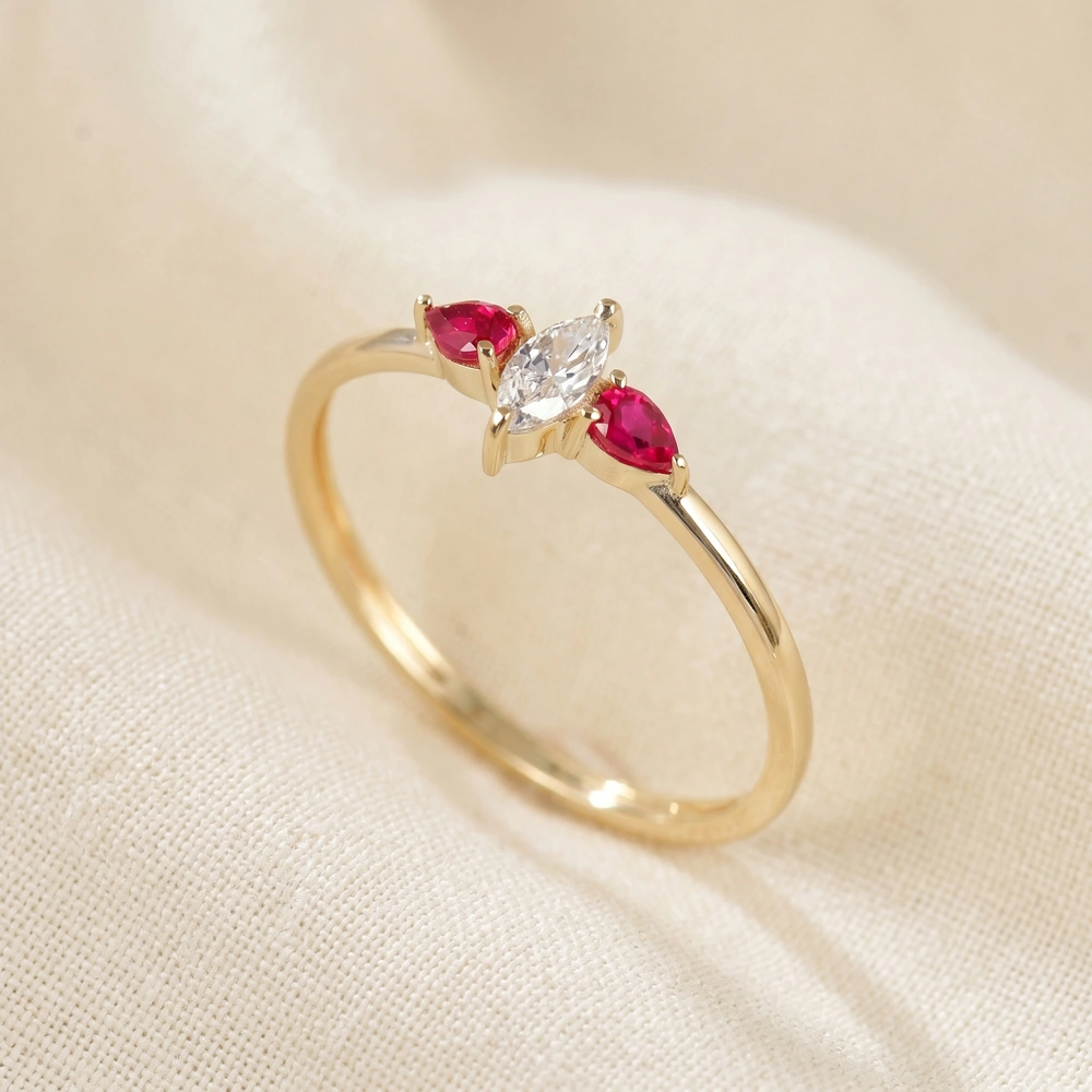 10Kt Gold Ring with Lab Grown Pigeon Blood Ruby, Diamond 10Kt Gold Ring with Lab Grown Pigeon Blood Ruby, Diamond