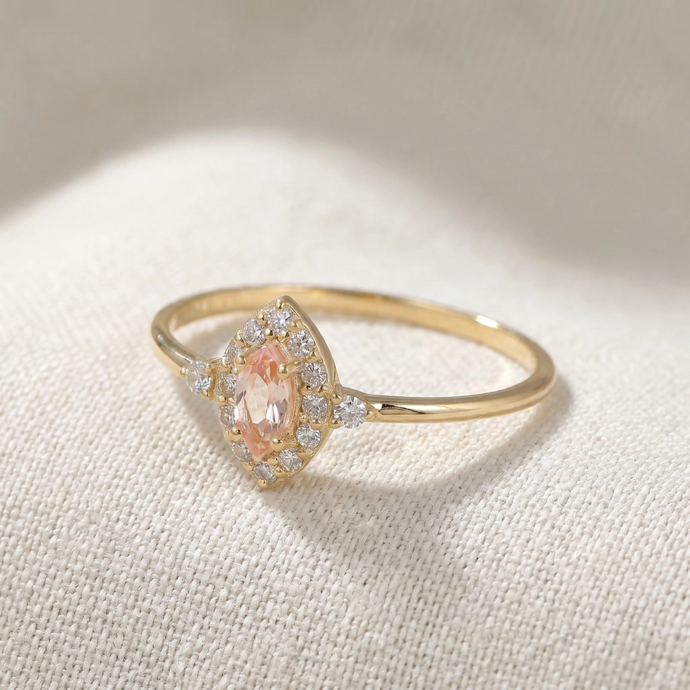 Gold Ring With Lab Grown Diamond And Padparadscha Sapphire Gold Ring With Lab Grown Diamond And Padparadscha Sapphire