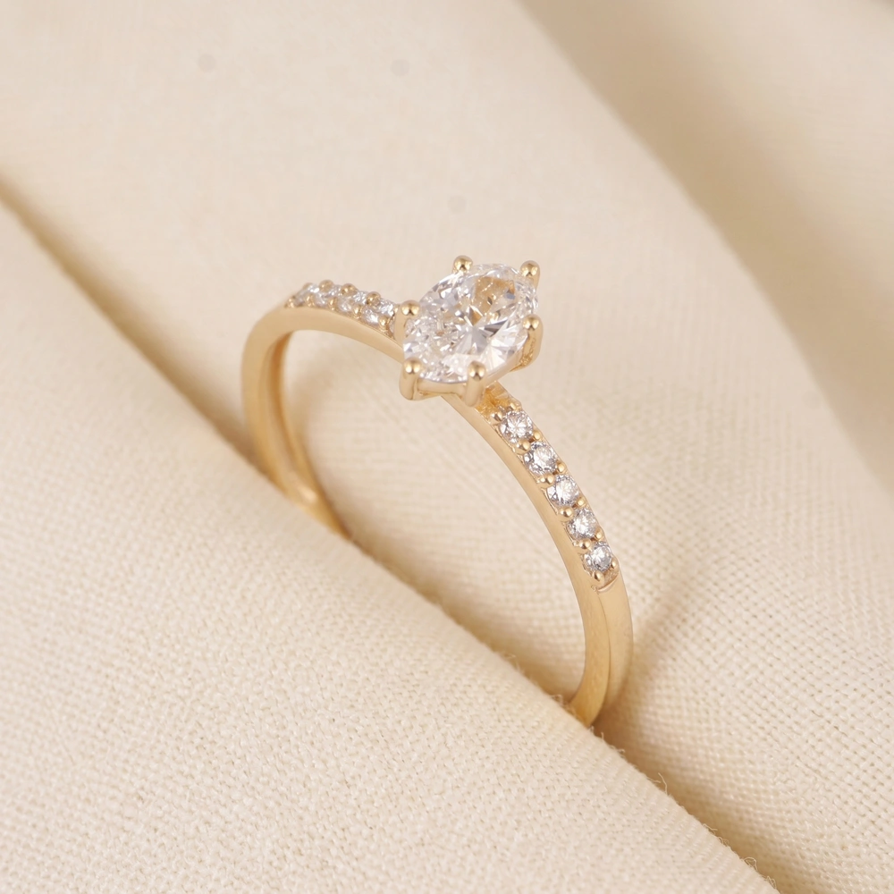 9 Karat Yellow Gold Ring With Lab Grown Diamond