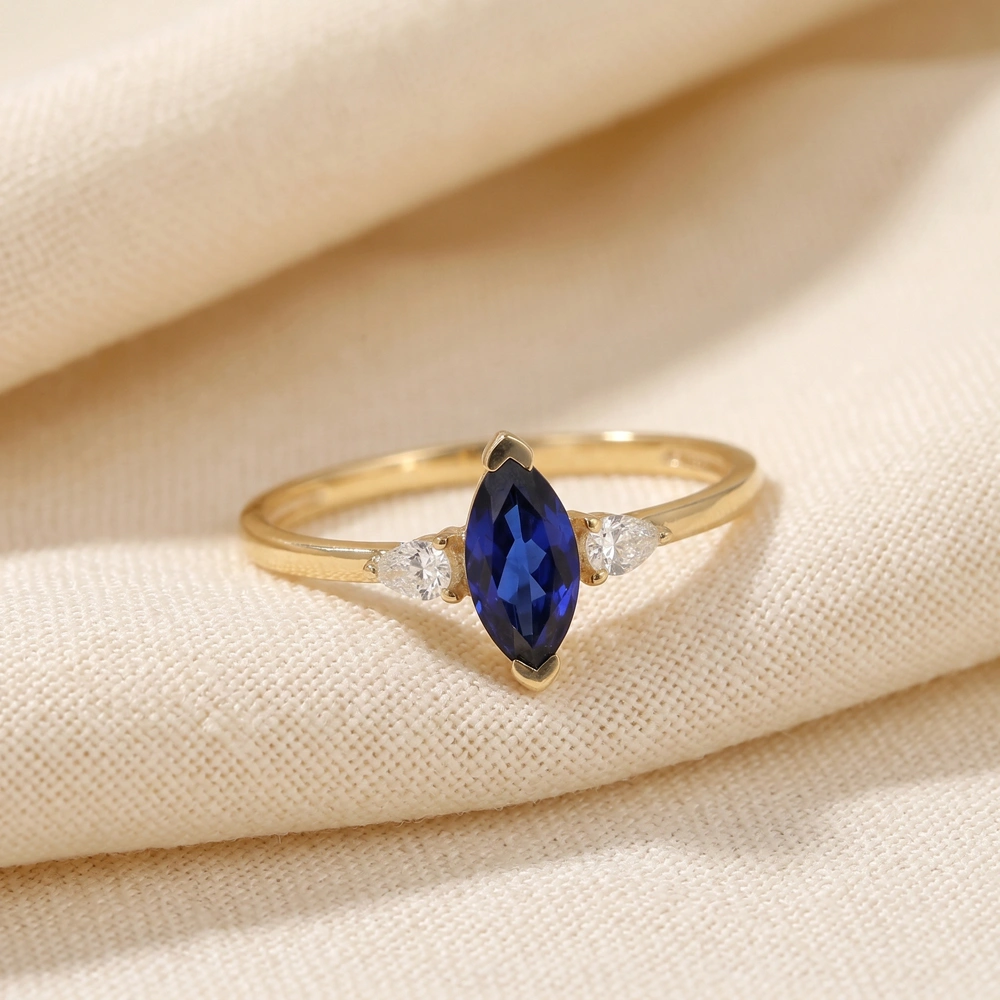 18Kt Gold Ring With Lab Grown Blue Sapphire, Diamond 18Kt Gold Ring With Lab Grown Blue Sapphire, Diamond