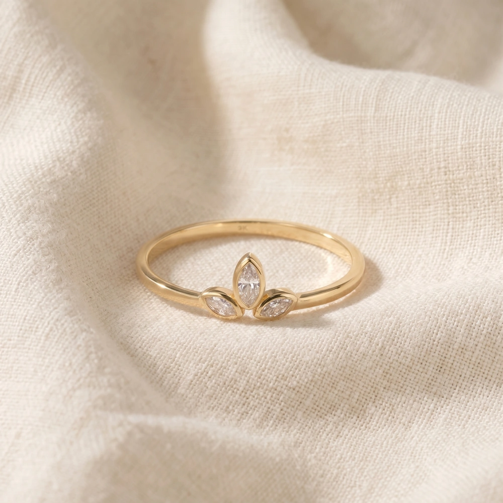 Stunning 9Kt Yellow Gold Ring With Lab Grown Diamond Stunning 9Kt Yellow Gold Ring With Lab Grown Diamond