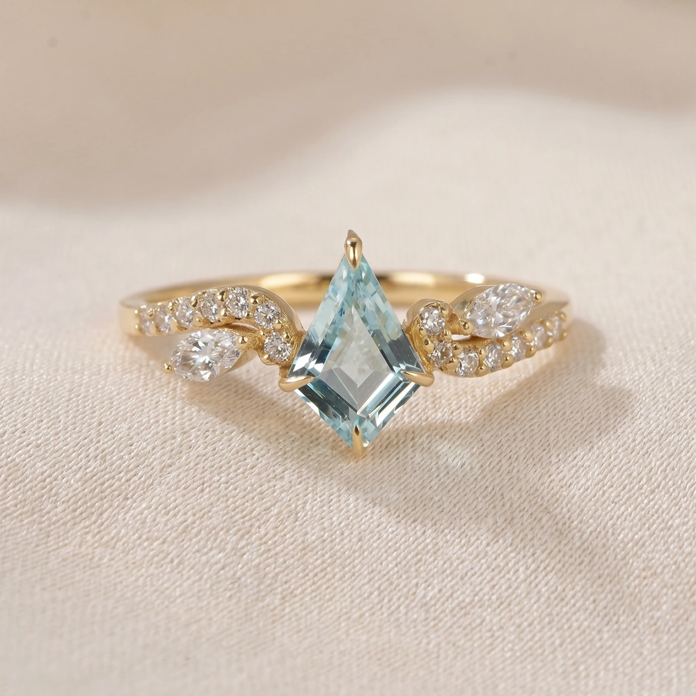 Lab Grown Diamond Paraiba Tourmaline 9Kt Yellow Gold Ring Lab Grown Diamond Paraiba Tourmaline 9Kt Yellow Gold Ring