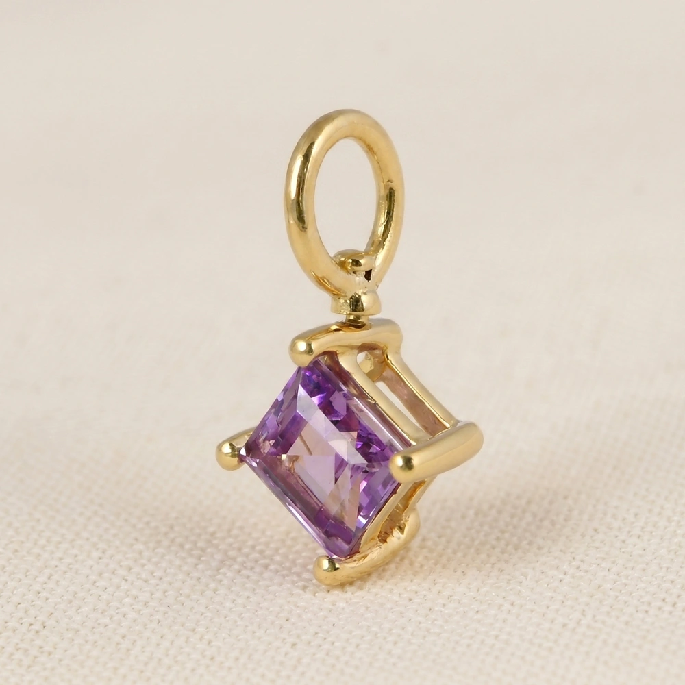 9KT Yellow Gold Square Lab Grown Alexandrite Gemstone Charm 9KT Yellow Gold Square Lab Grown Alexandrite Gemstone Charm