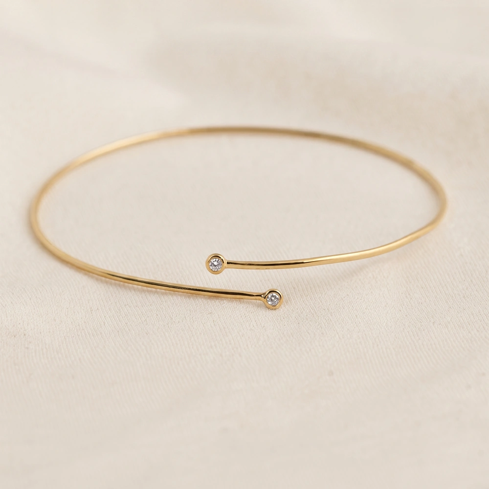 Lab Grown Diamond Bangle Production in Yellow Gold 9kt
