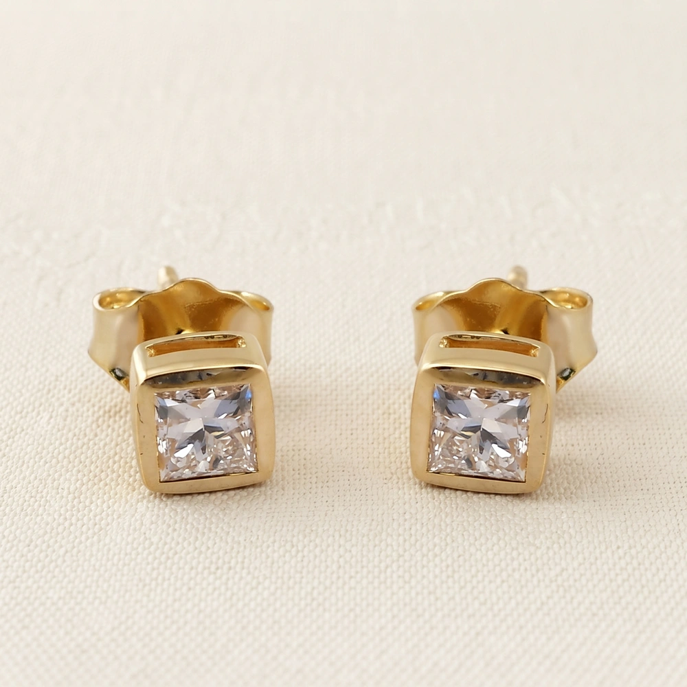 9Kt Yellow Gold Studs with Certified Lab Grown Diamond 9Kt Yellow Gold Studs with Certified Lab Grown Diamond