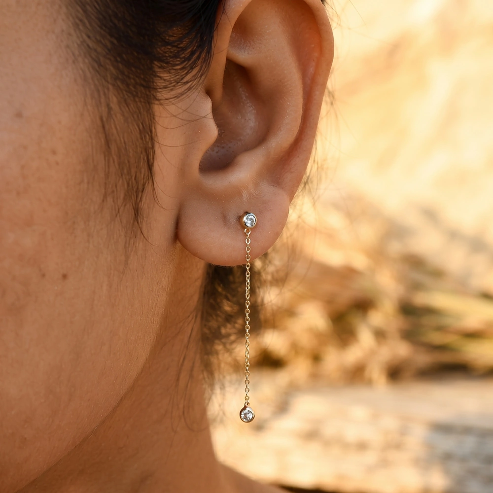 9Kt Yellow Gold Dangle Earrings with Lab Grown Diamond 9Kt Yellow Gold Dangle Earrings with Lab Grown Diamond