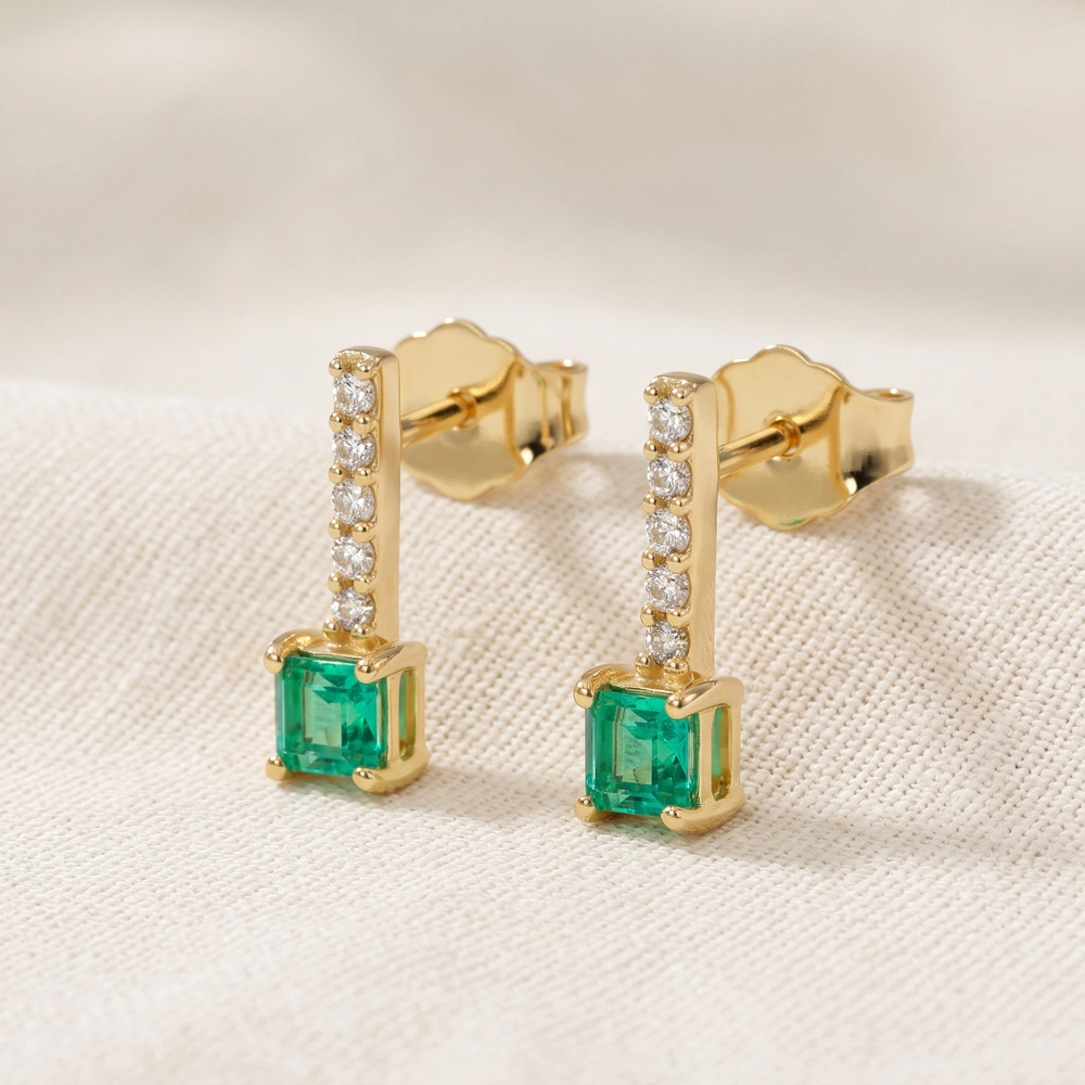 9Kt Yellow Gold Earrings with Lab Grown Diamond 9Kt Yellow Gold Earrings with Lab Grown Diamond
