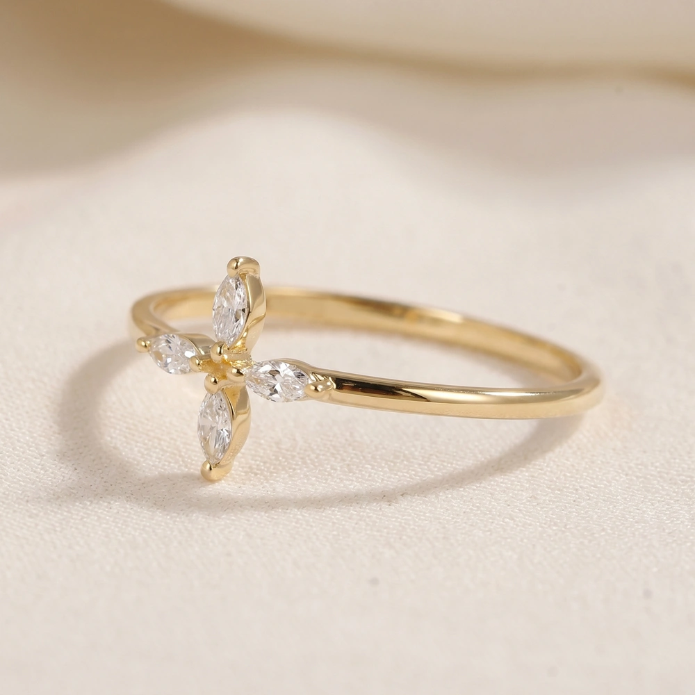 9Kt Solid Yellow Gold Finger Ring With Lab Grown Diamond 9Kt Solid Yellow Gold Finger Ring With Lab Grown Diamond