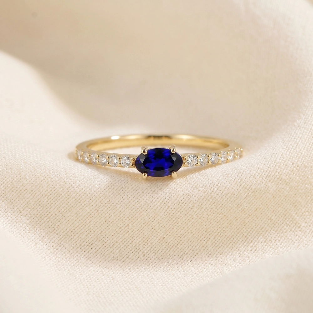 Lab Grown Diamond, Royal Blue Sapphire Yellow Gold Ring Lab Grown Diamond, Royal Blue Sapphire Yellow Gold Ring