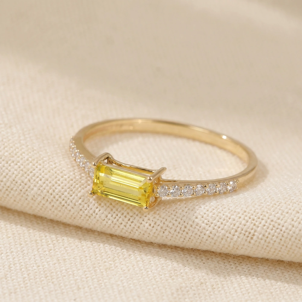 Yellow Gold Ring With Lab Grown Yellow Sapphire, Diamond
