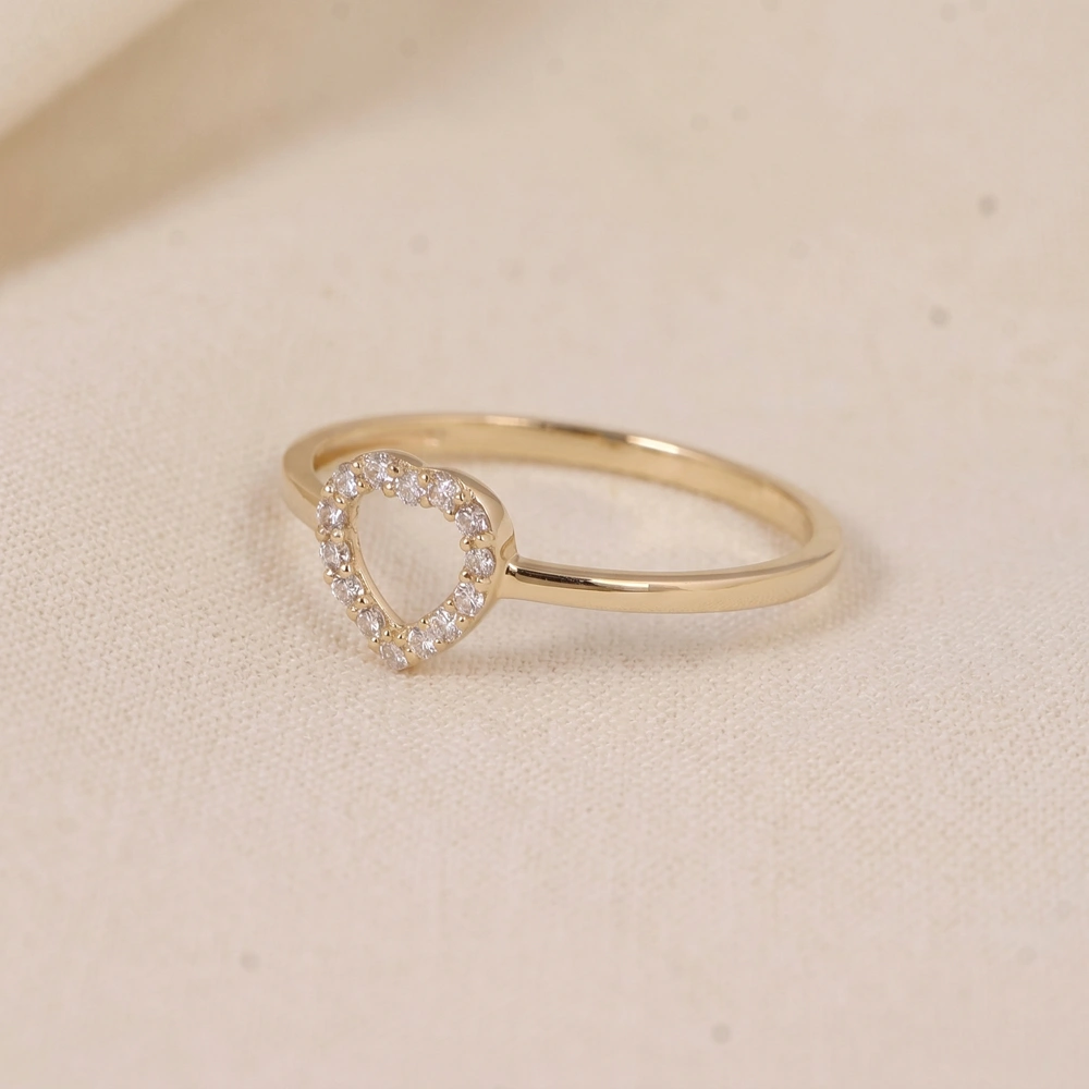 Lab Grown Diamond 9Kt Yellow Gold Heart Ring Production