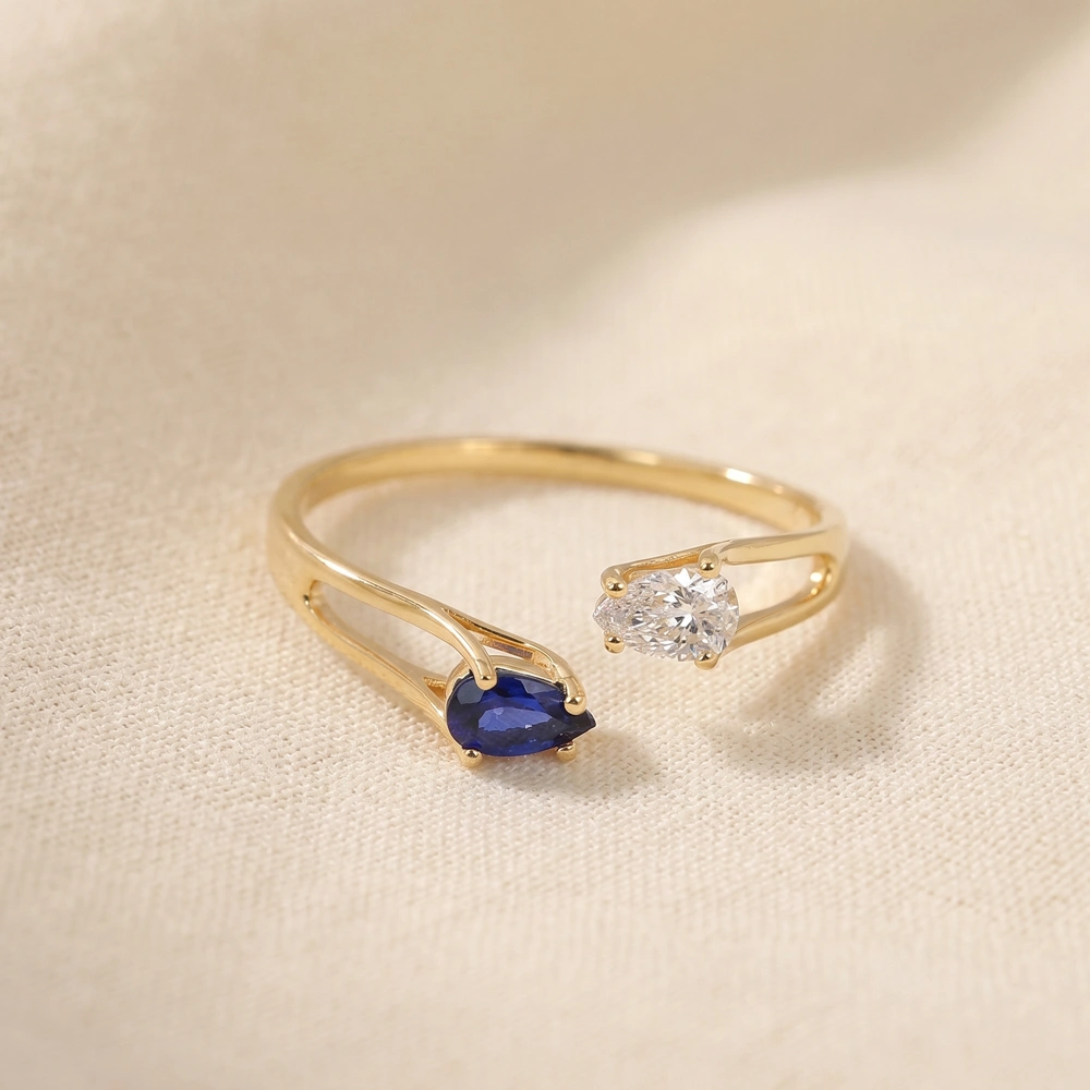 Lab Grown Diamond And Blue Sapphire 9Kt Yellow Gold Ring Lab Grown Diamond And Blue Sapphire 9Kt Yellow Gold Ring