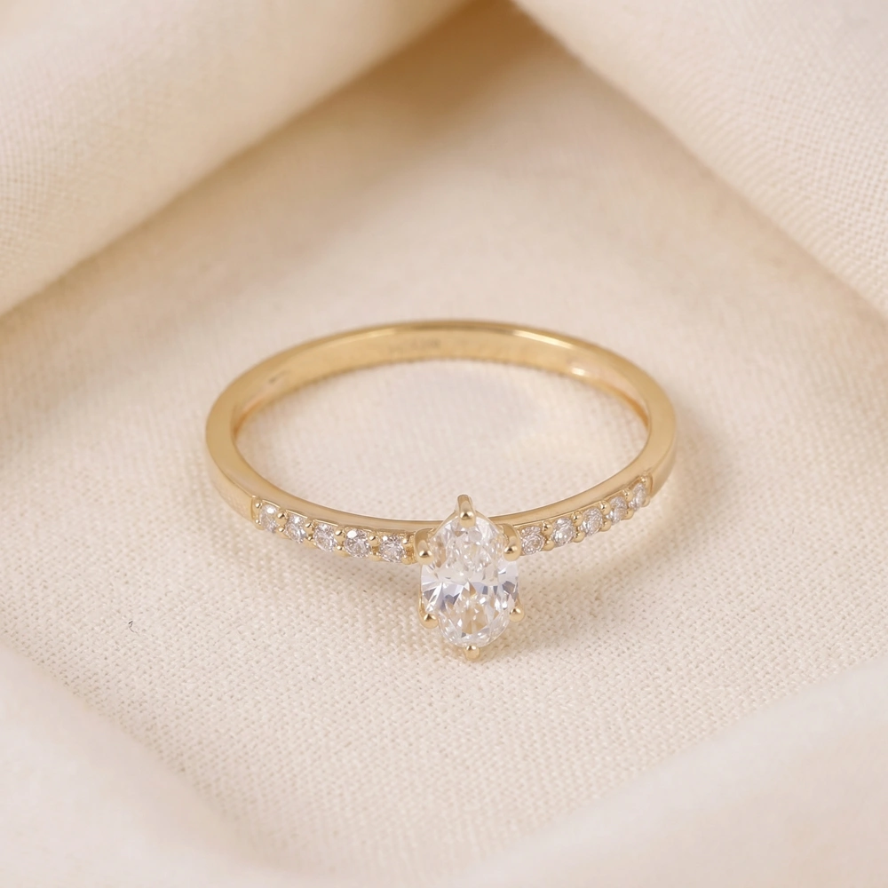 9 Karat Yellow Gold Ring With Lab Grown Diamond