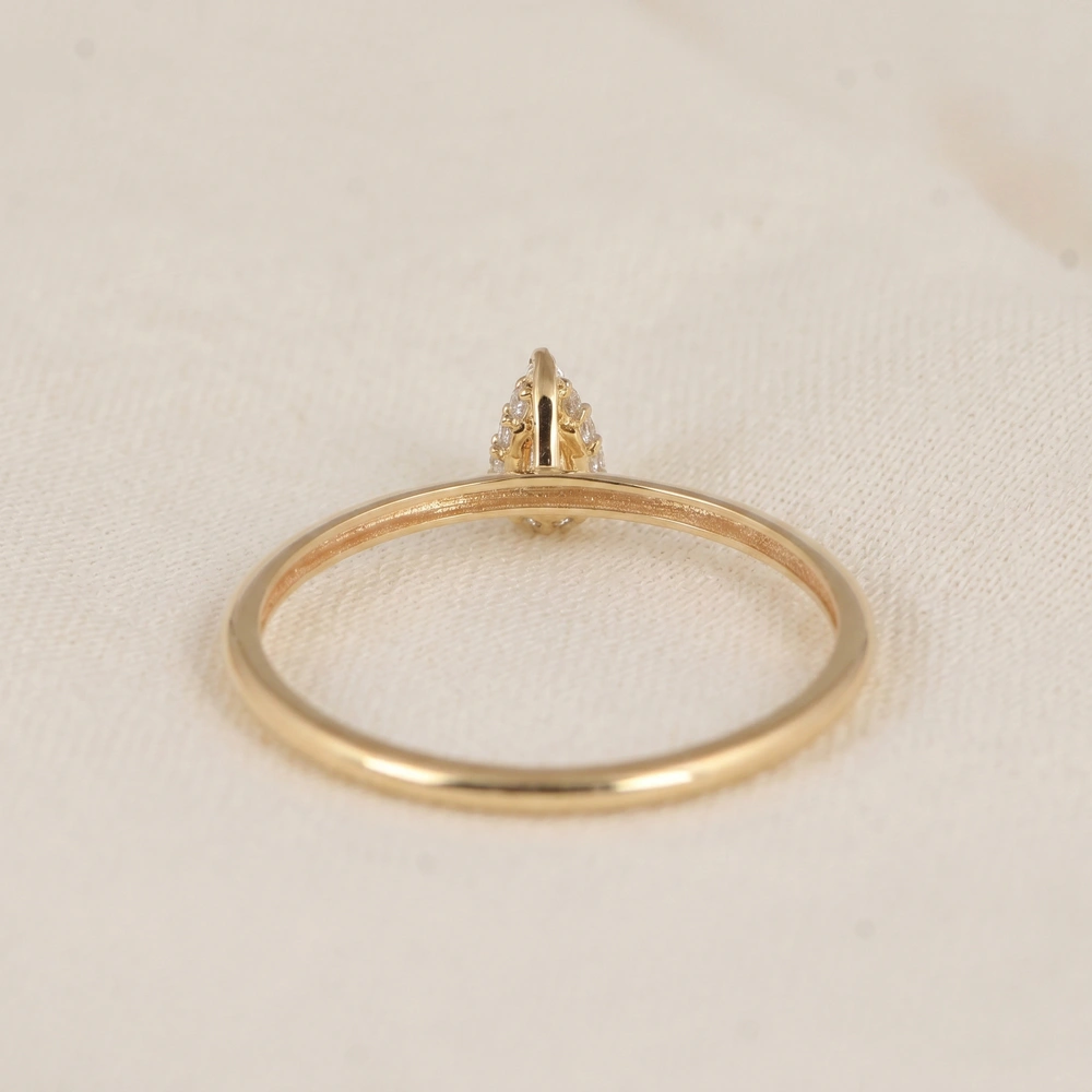 Handcrafted Lab Grown Diamond 9 Karat Yellow Gold Ring Handcrafted Lab Grown Diamond 9 Karat Yellow Gold Ring