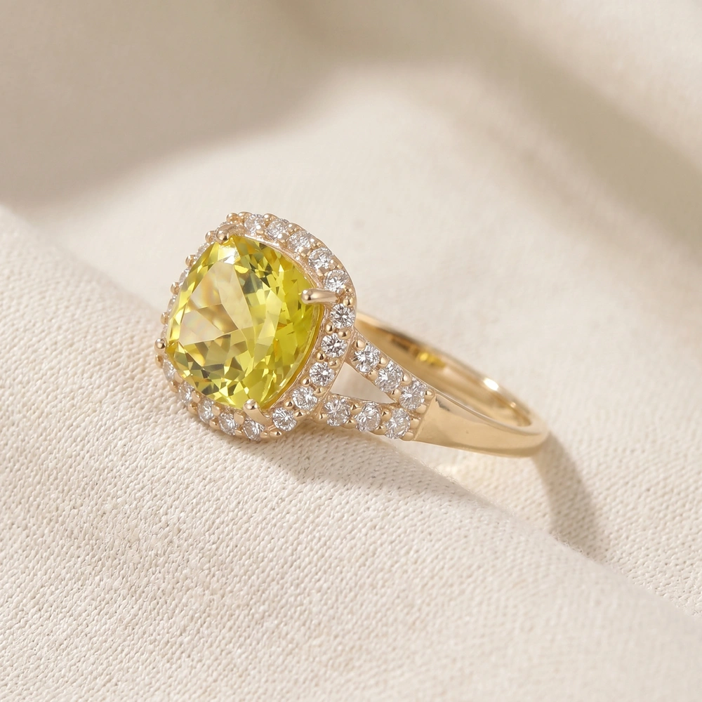 18Kt Gold Ring With Lab Grown Yellow Sapphire And Diamond 18Kt Gold Ring With Lab Grown Yellow Sapphire And Diamond