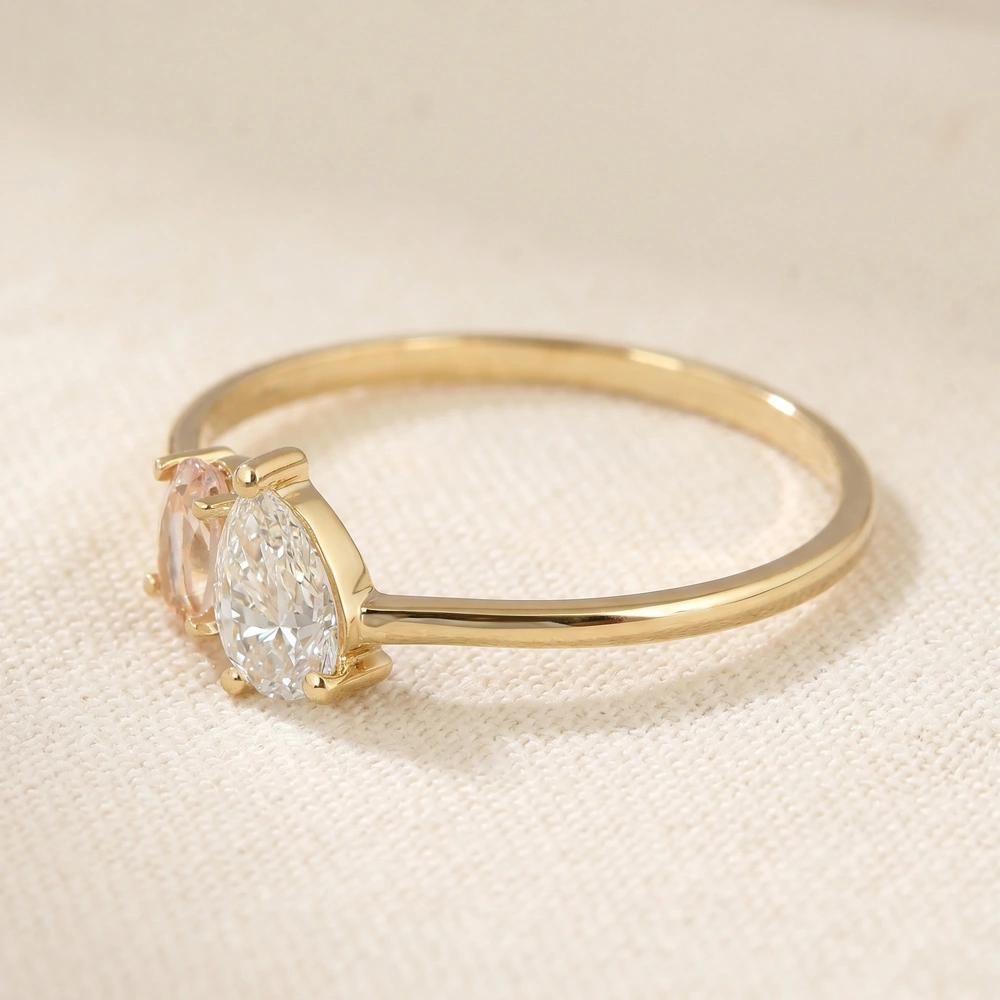 Handcrafted Gold Ring With Lab Grown Diamond And Morganite Handcrafted Gold Ring With Lab Grown Diamond And Morganite