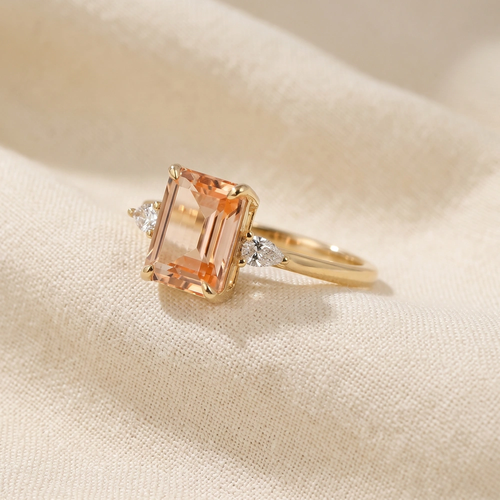 9 Karat Yellow Gold Ring Lab Grown Diamond And Morganite