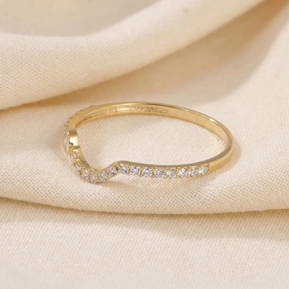 Handcrafted 9Kt Yellow Gold Delicate Ring: Lab Grown Diamond