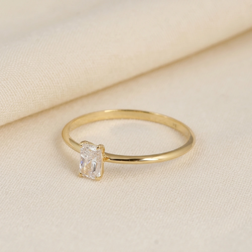 Lab Grown Diamond Handcrafted Solitaire Yellow Gold Ring Lab Grown Diamond Handcrafted Solitaire Yellow Gold Ring