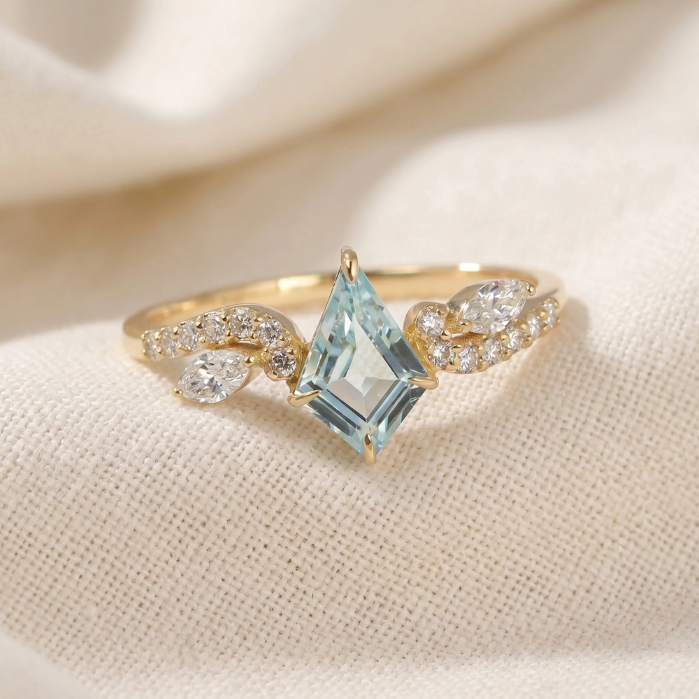 Lab Grown Diamond Paraiba Tourmaline 9Kt Yellow Gold Ring Lab Grown Diamond Paraiba Tourmaline 9Kt Yellow Gold Ring