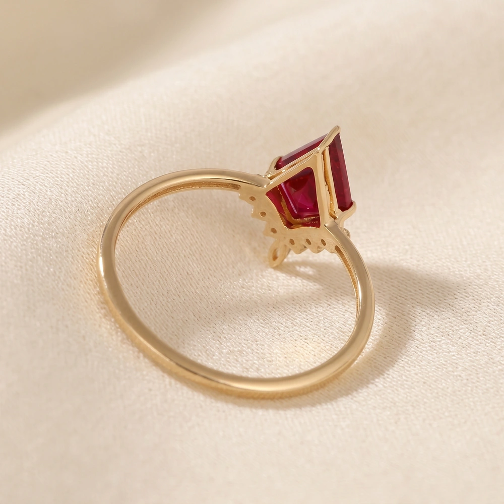 Lab Grown Diamond Pigeon Blood Ruby 9Kt Yellow Gold Ring Lab Grown Diamond Pigeon Blood Ruby 9Kt Yellow Gold Ring