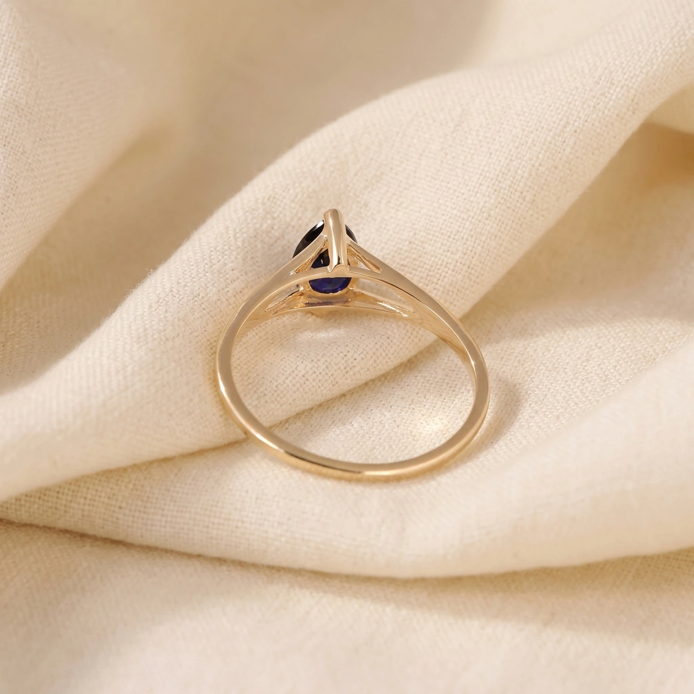 Lab Grown Blue Sapphire 9Kt Yellow Gold Ring Handcrafted Lab Grown Blue Sapphire 9Kt Yellow Gold Ring Handcrafted