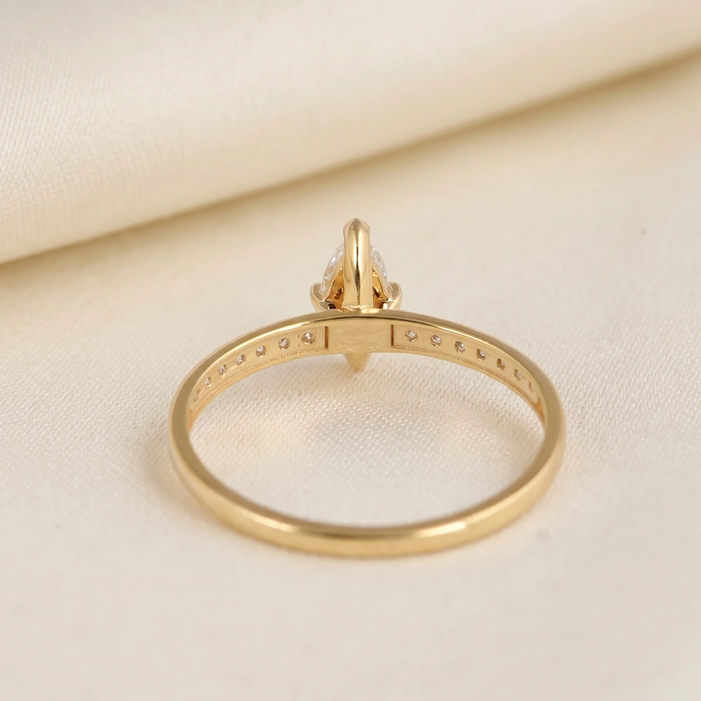 Authentic 9 Karat Igi Certified Lab Grown Diamond Ring