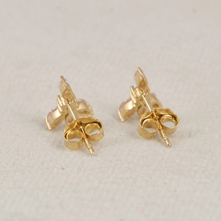 9Kt Gold Studs with Lab Grown Padparadscha Sapphire, Diamond 9Kt Gold Studs with Lab Grown Padparadscha Sapphire, Diamond