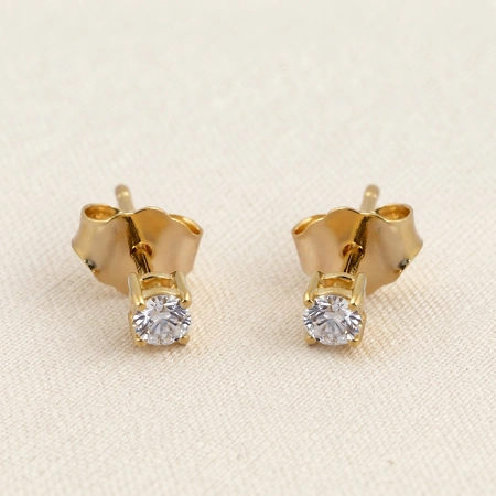 Bulk 9Kt Yellow Gold Earrings with Lab Grown Diamond Bulk 9Kt Yellow Gold Earrings with Lab Grown Diamond
