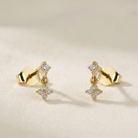 9 Kt Gold Earrings Production with Lab Grown Diamond