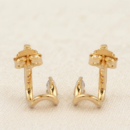 B2B 9Kt Gold Drop Earrings with Lab Grown Diamond Supplier