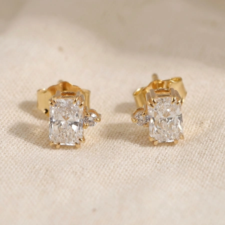 Lab Grown Diamond 9Kt Yellow Gold Earrings Bulk Manufacturing Lab Grown Diamond 9Kt Yellow Gold Earrings Bulk Manufacturing