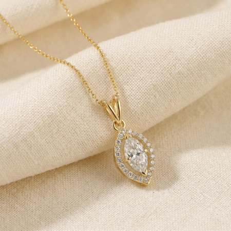 9Kt Yellow Gold Necklace with Lab Grown Diamond 9Kt Yellow Gold Necklace with Lab Grown Diamond