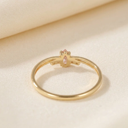 14Kt Yellow Gold Ring With Lab Grown Morganite And Diamond 14Kt Yellow Gold Ring With Lab Grown Morganite And Diamond