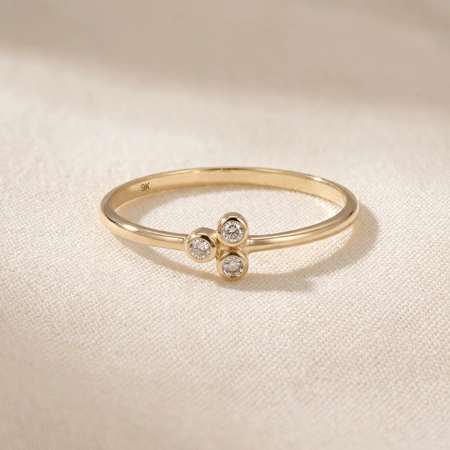 9Kt Solid Yellow Gold Ring With Lab Grown Diamond 9Kt Solid Yellow Gold Ring With Lab Grown Diamond