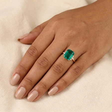 Lab Grown Diamond And Columbia Emerald Yellow Gold Ring