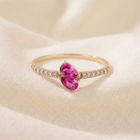 9K Gold Ring Lab Grown Diamond And Hot Pink Tourmaline 9K Gold Ring Lab Grown Diamond And Hot Pink Tourmaline